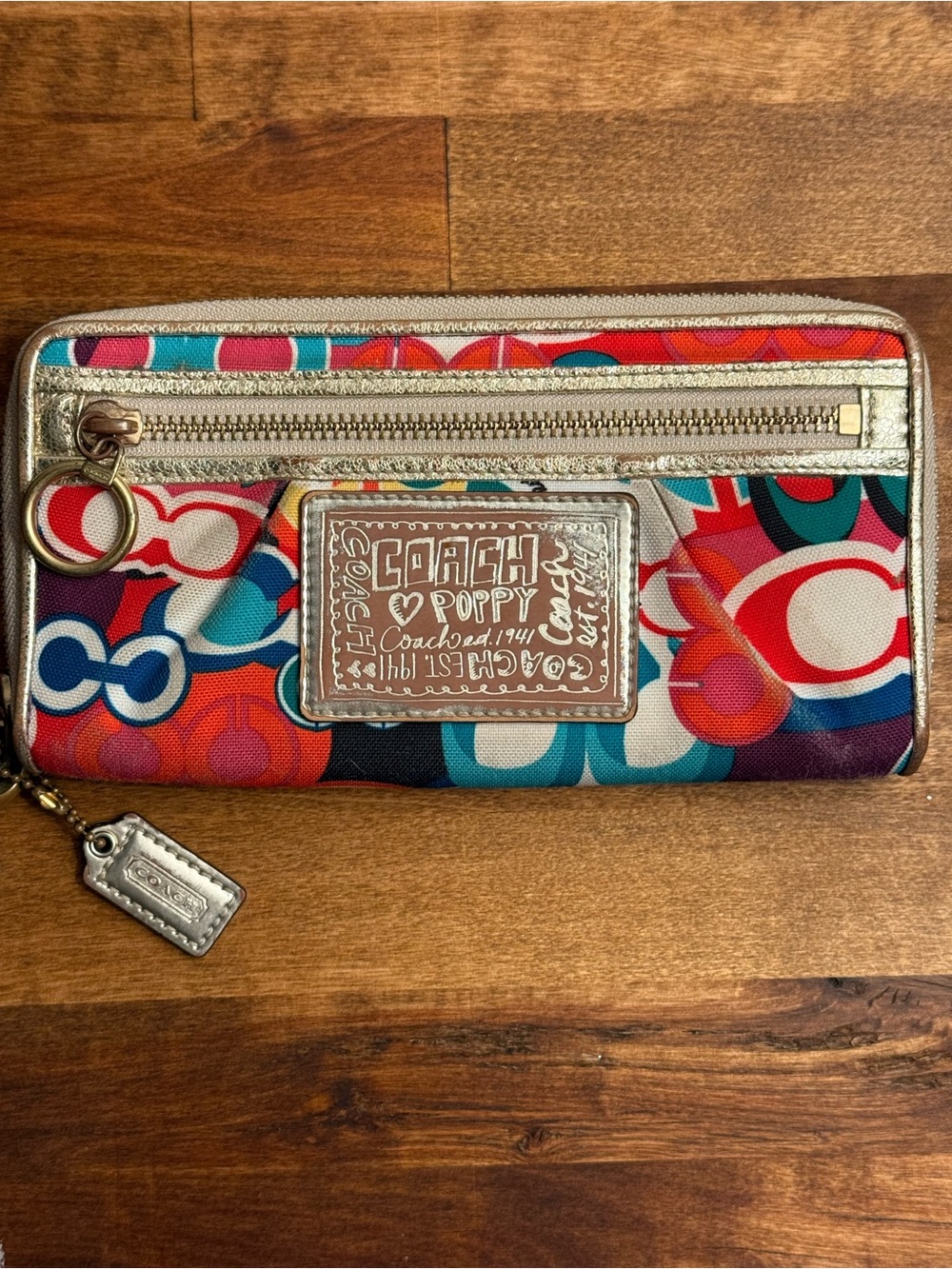 Coach Poppy Multicolor Long Wallet Wristlet with Gold Trim - Picture 2 of 12